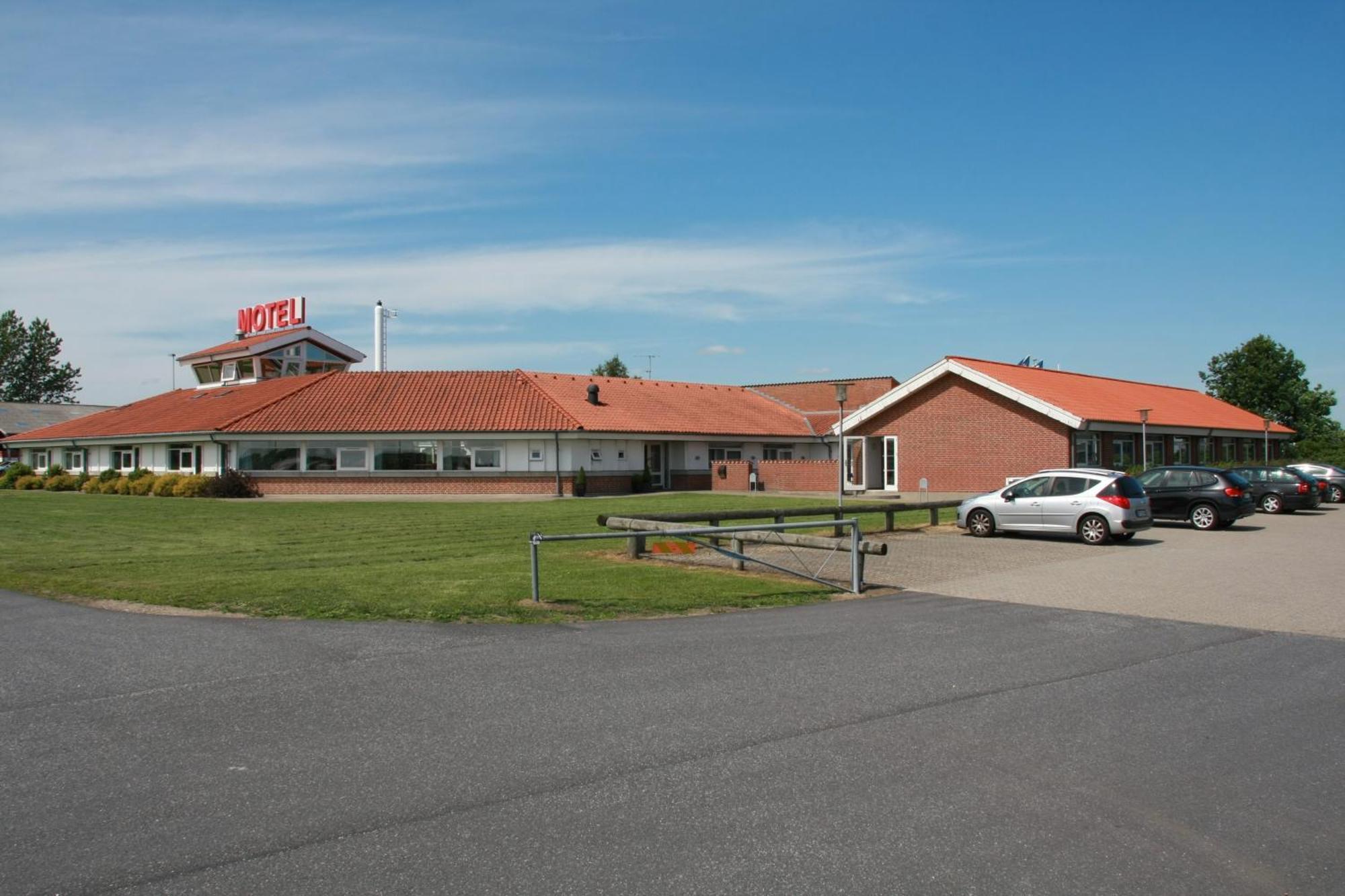 Motel Spar 10 Viborg Dış mekan fotoğraf