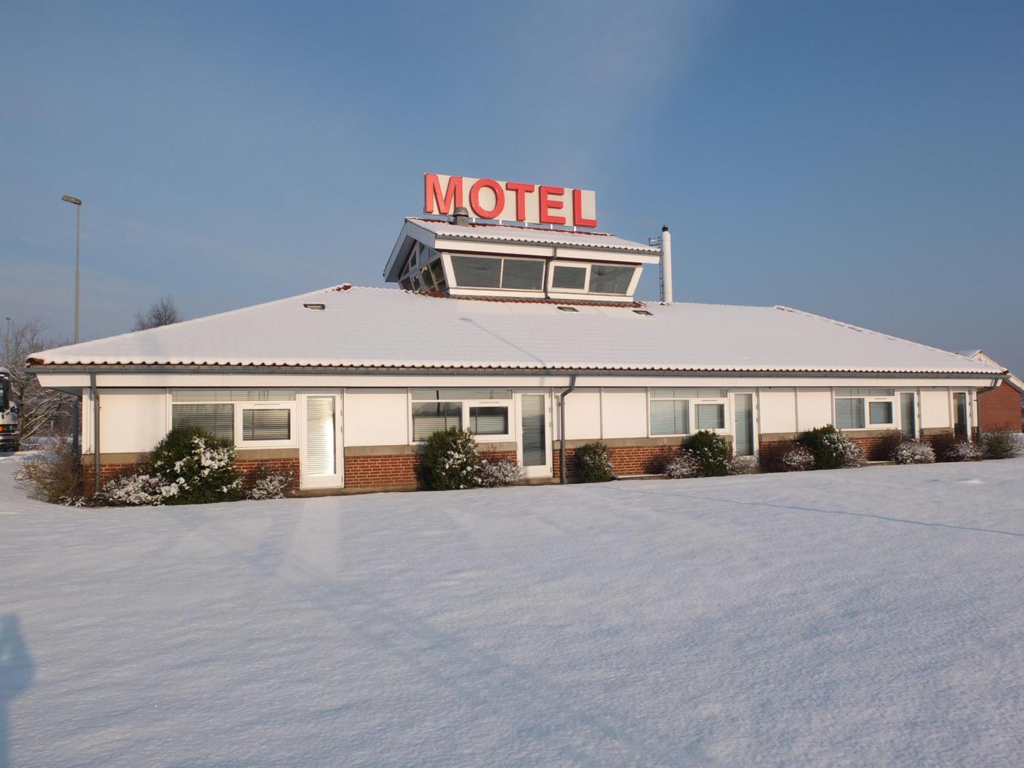 Motel Spar 10 Viborg Dış mekan fotoğraf
